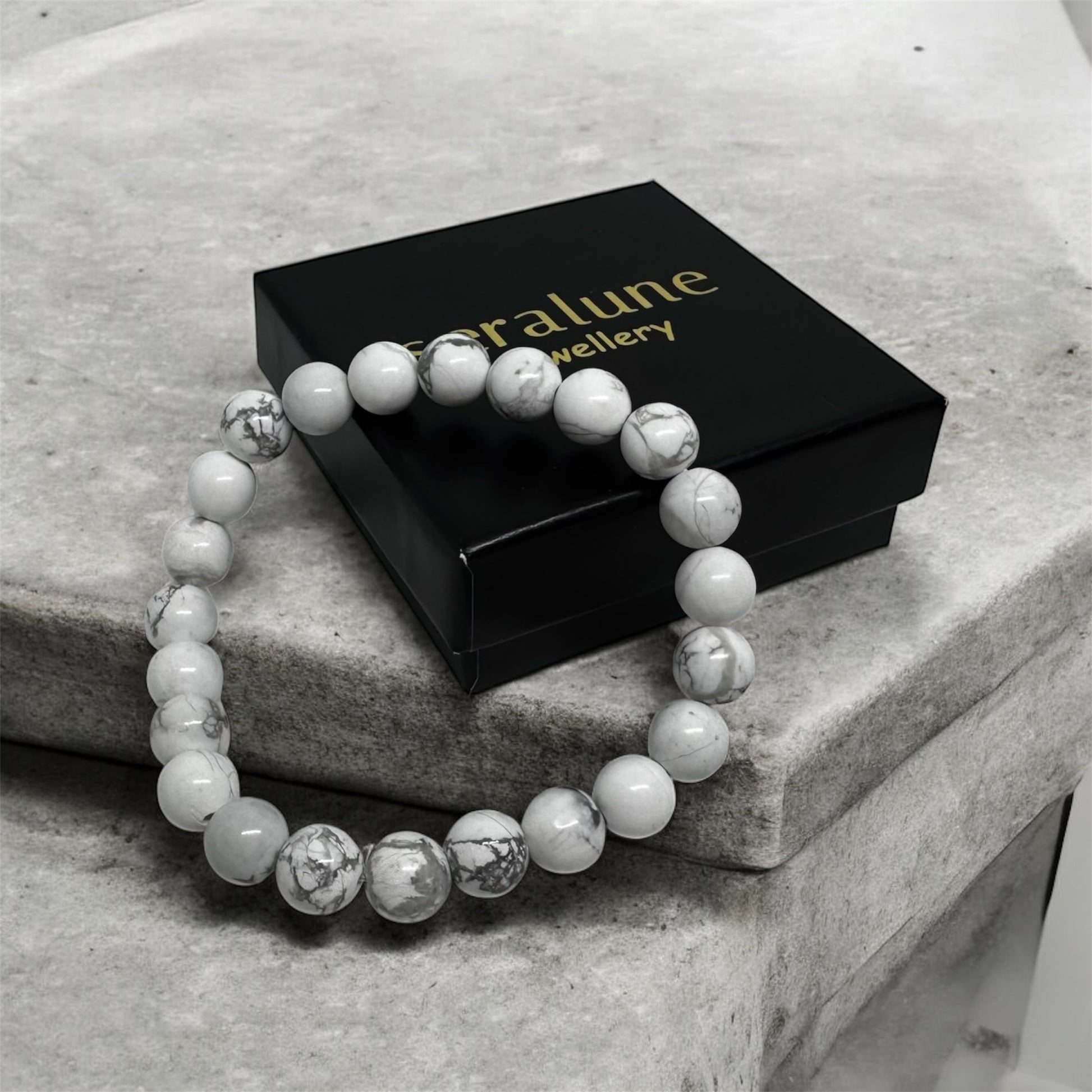 Bransoletka Howlit Biały 8mm Kamien Odwaga Sen Równowaga