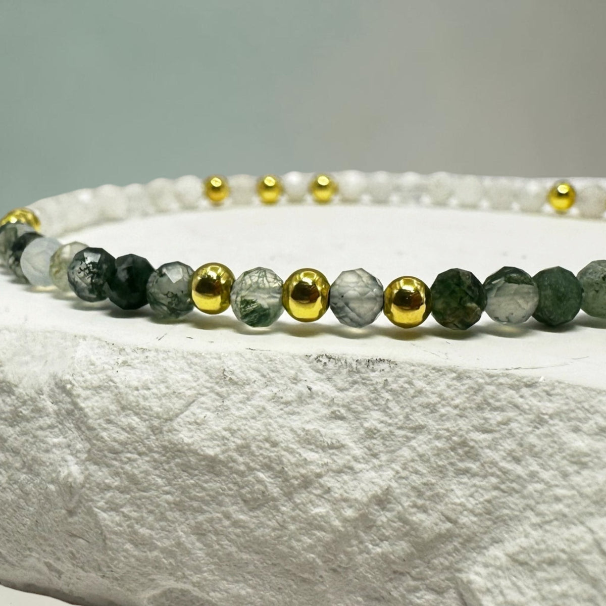 Bransoletka Kamień Księżycowy Agat Mszysty 3mm Złota 18k - Seralune